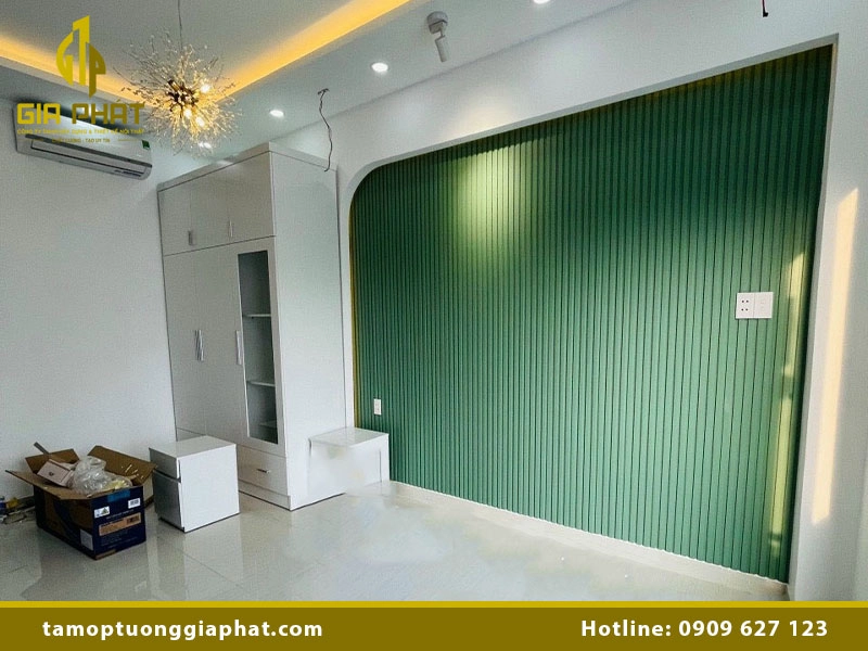 Mẫu lam sóng ốp tường hoàn thiện chất lượng cao