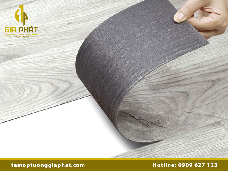 Cách dán sàn nhựa giả gỗ cực đơn giản