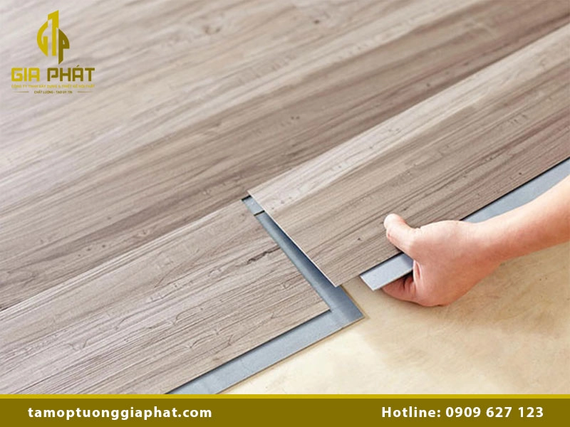 Giá sàn nhựa hèm khóa 4mm mới nhất 2025