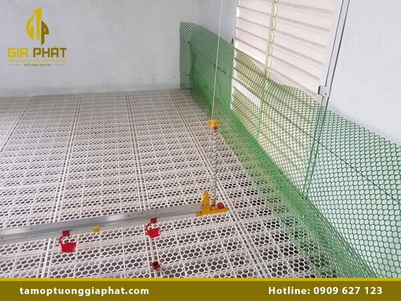 Tấm nhựa lót sàn chuồng gà chất lượng cao