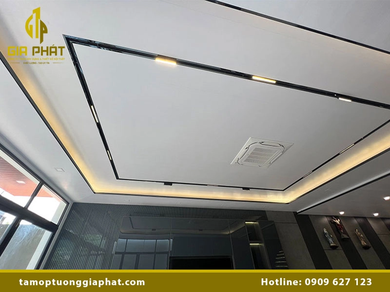 Tấm nhựa ốp trần màu trắng đẹp & sang trọng