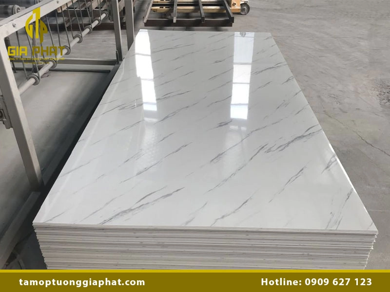 Tấm ốp tường PVC tại Bình Dương uy tín