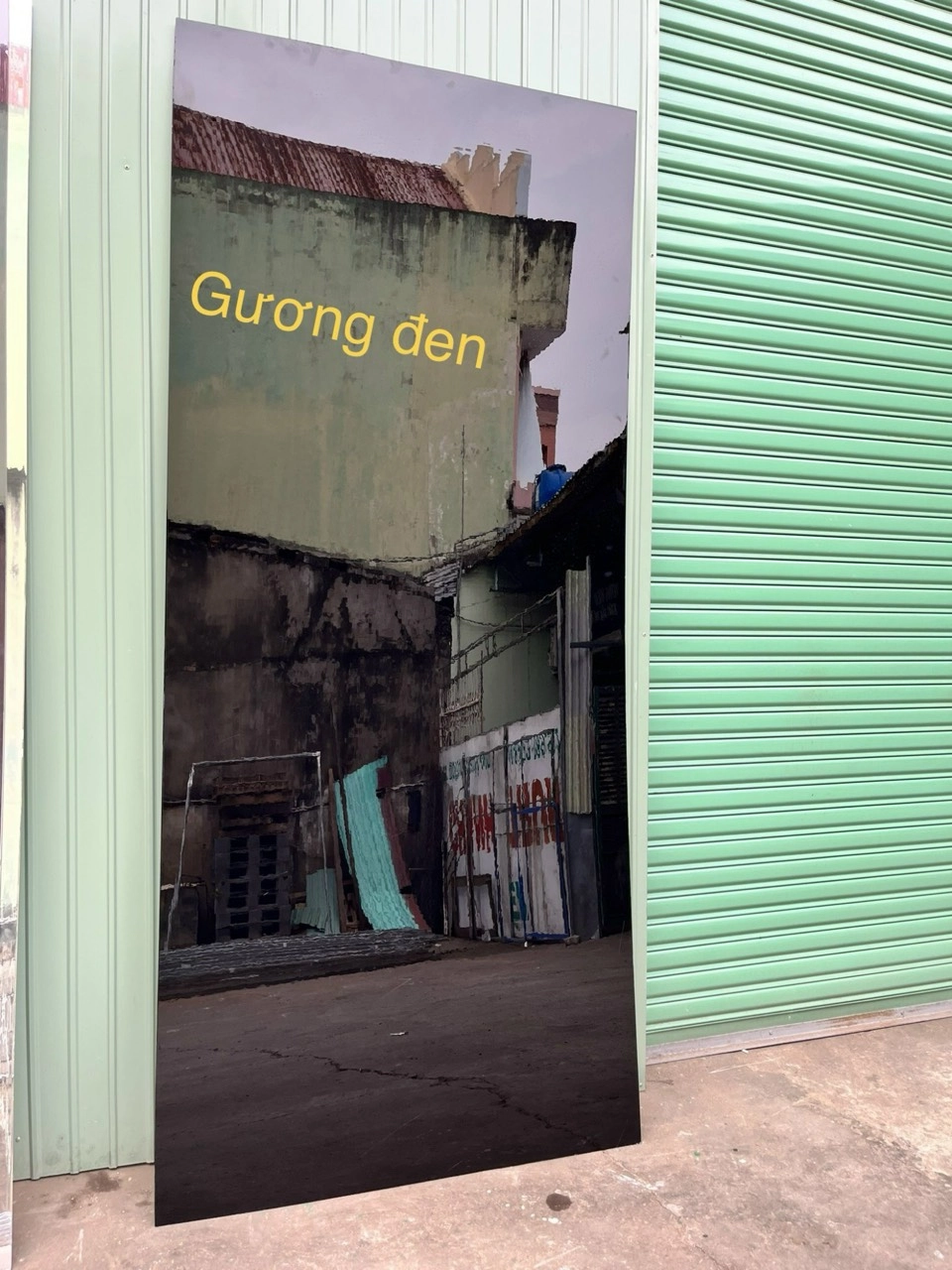 TẤM ỐP TƯỜNG THAN TRE MÀU GƯƠNG ĐEN