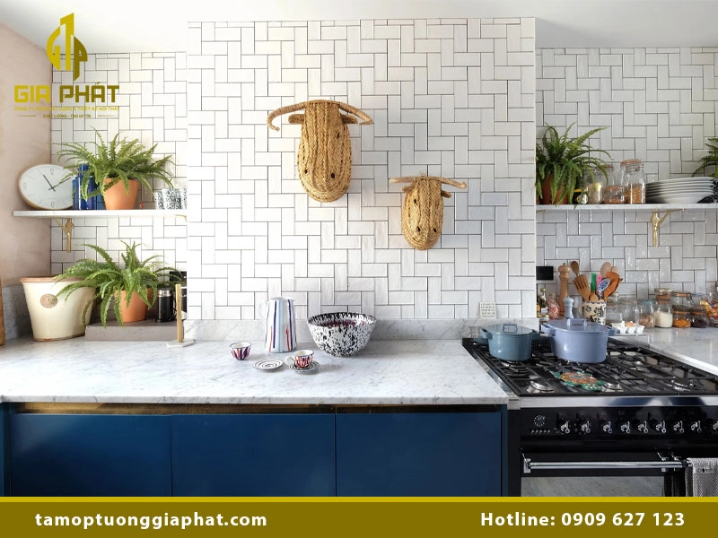 Vật liệu gạch ốp tường bếp hiện đại