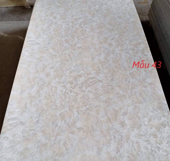 TẤM ỐP TƯỜNG VÂN ĐÁ MÃ 43