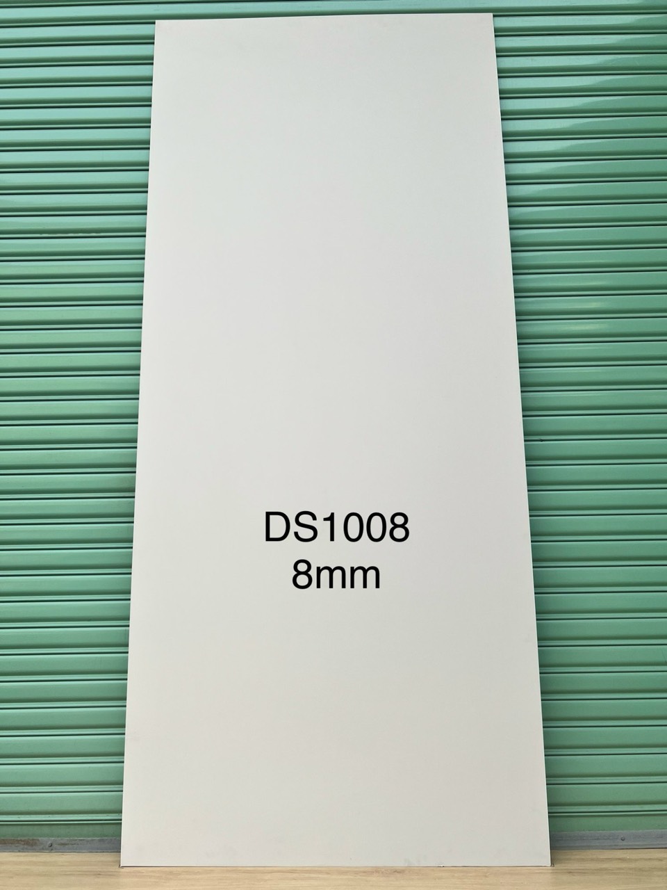 TẤM ỐP TƯỜNG THAN TRE MÀU ĐƠN SẮC 1008